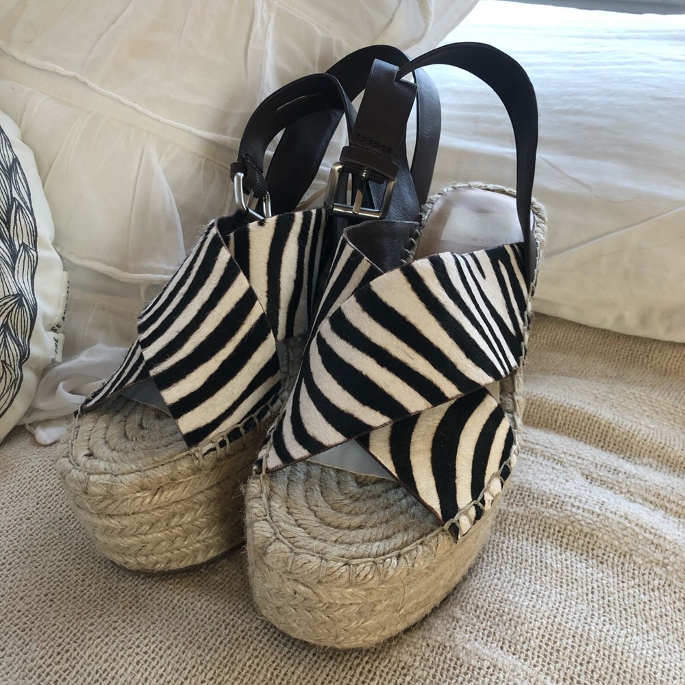 Dolce Vita zebra wedges